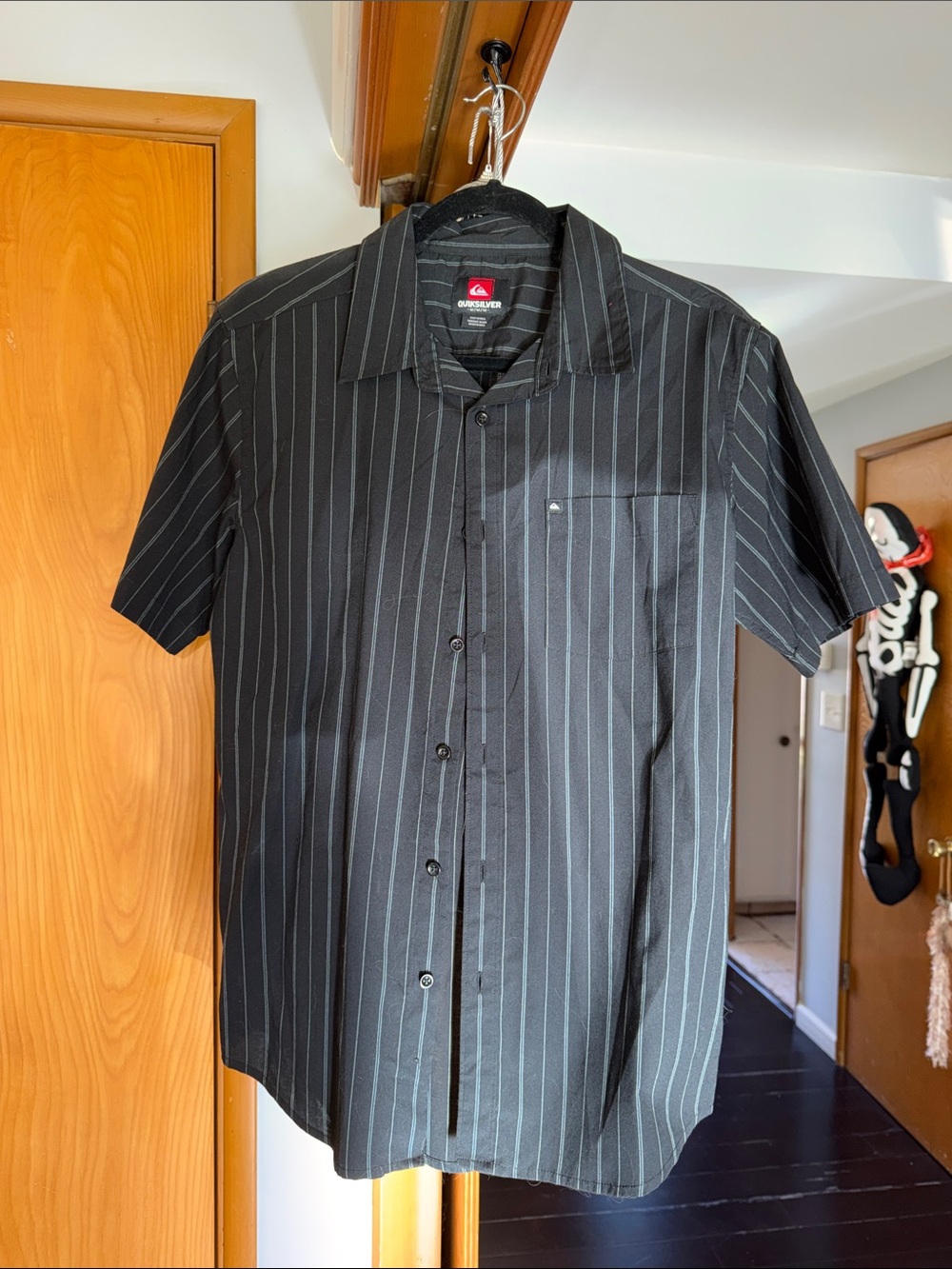 Quiksilver Black Short-Sleeve Pinstripe Button-Down Shirt